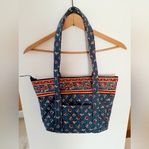 Large QK Multi Pocket Quilted Tote